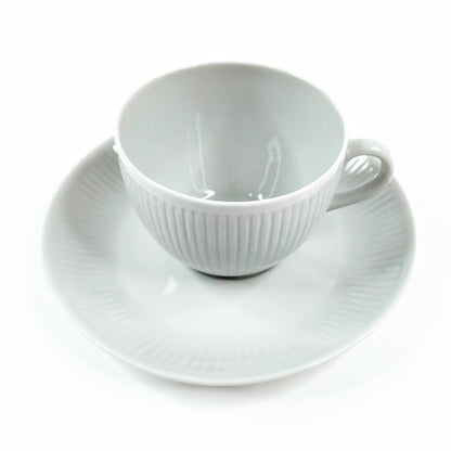 Arabia Sointu kahvikuppi ja asetti