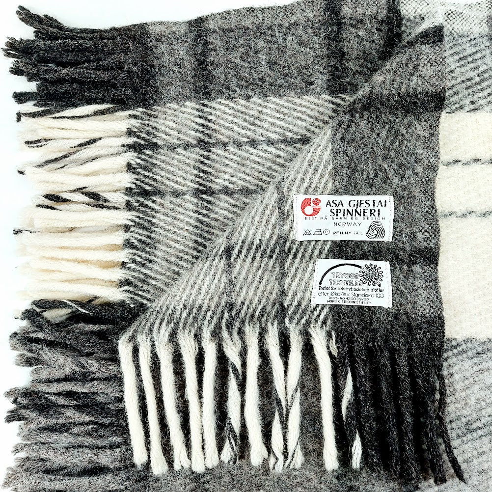 Asa Gjestal villahuopa 140x170 cm