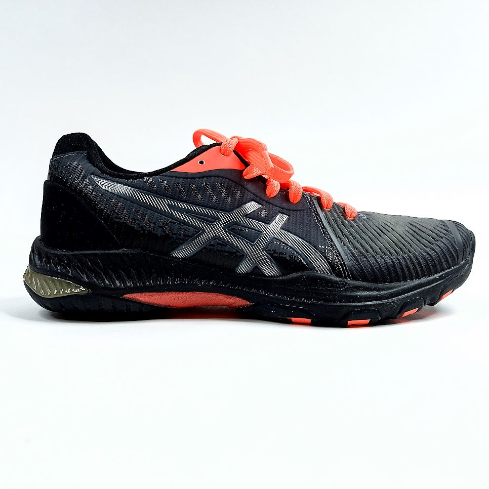 Asics Netburner Ballistic FF 2 lentopallokengät koko 39½