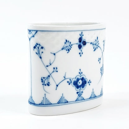 Bing & Grondahl savukeiden tarjoiluastia