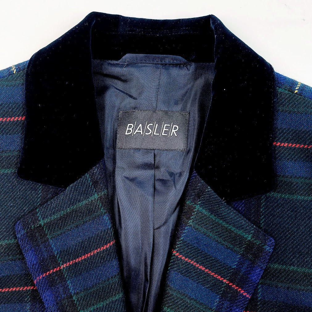 Basler bleiseri koko 44