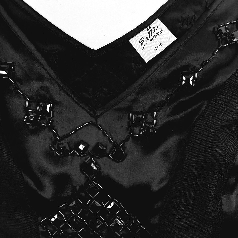 Belle by Oasis silkkisekoitejuhlamekko koko 38