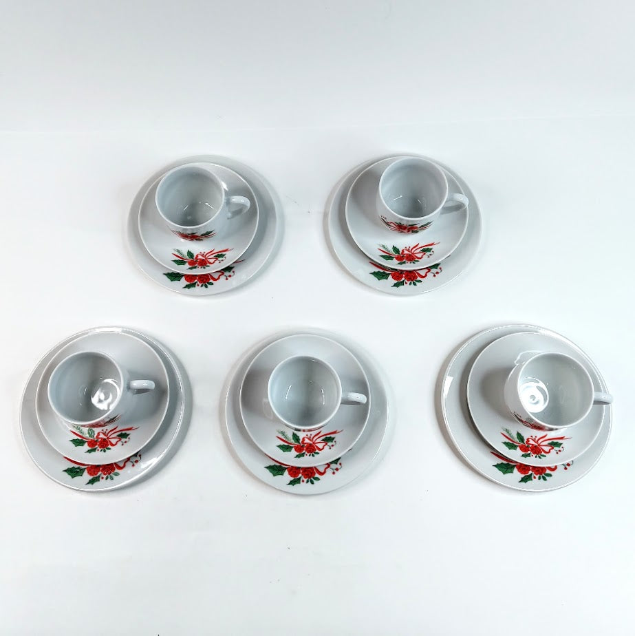 Karlowarsky porcelan - Bohemia kahvikuppisetti 15 osaa