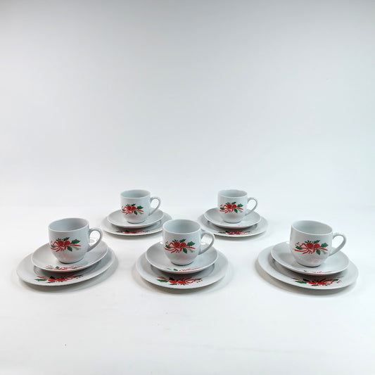 Karlowarsky porcelan - Bohemia kahvikuppisetti 15 osaa