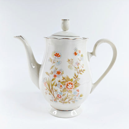 Budlet Fine China kahviastiasto 22 osainen