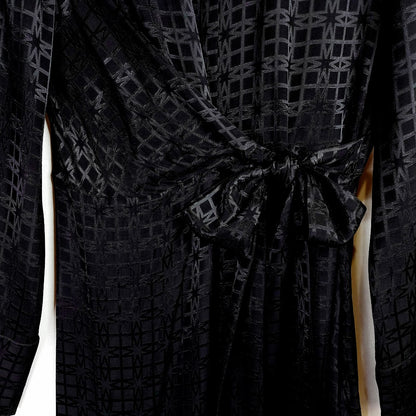 By Malina Frankie mekko koko M