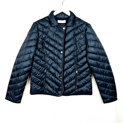 Caractēre tikkitoppatakki koko 42