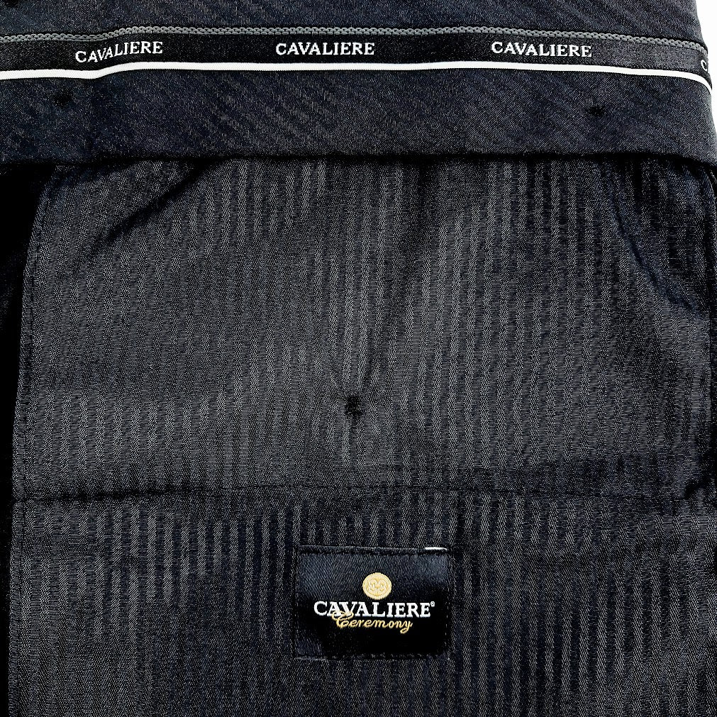 Cavaliere Ceremony Mikael puku koko 52