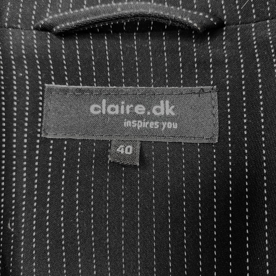 Claire.dk liituraitajakku koko 40
