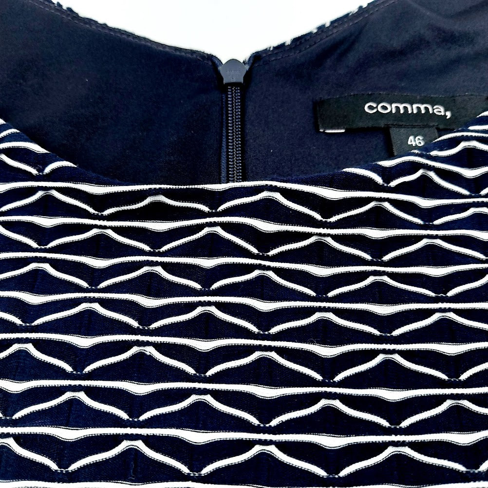 Comma trikoomekko koko 46