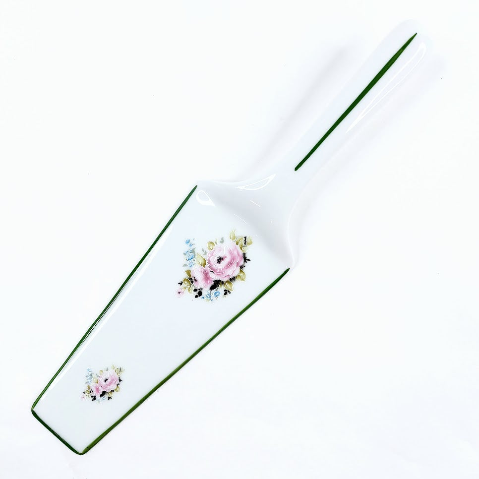 Crystal de luxe posliininen kakkulapio