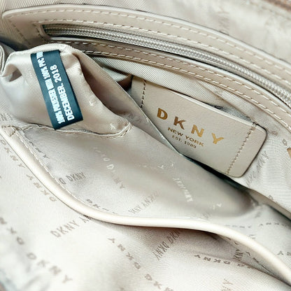 DKNY olkalaukku