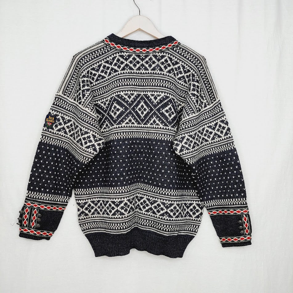 Dale of Norway villaneule koko S