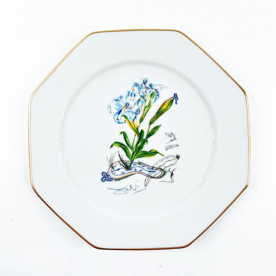 Royal Copenhagen: Salvador Dalin Kukat lautassarja 1-4