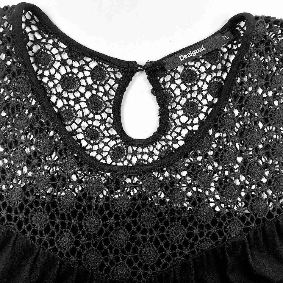 Desigual trikootoppi koko XL