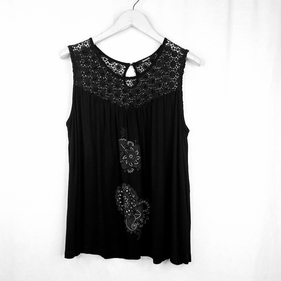 Desigual trikootoppi koko XL