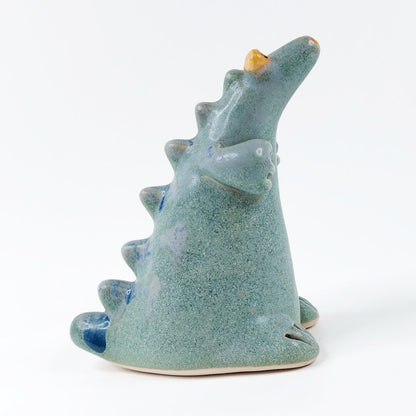 Keraaminen dinosaurus sirotin