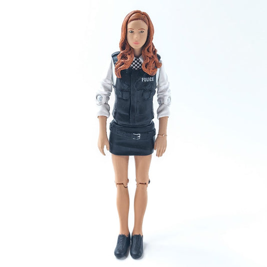 Doctor Who sarjan figuuri Amy Pond 13,5 cm