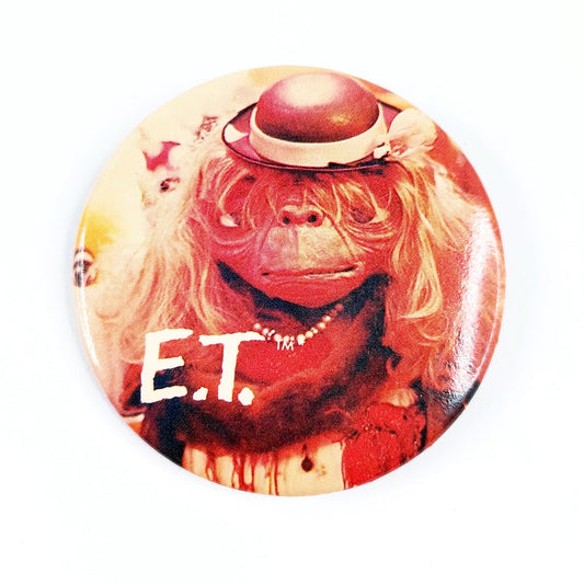 Vintage E.T. valepuvussa -pinssi