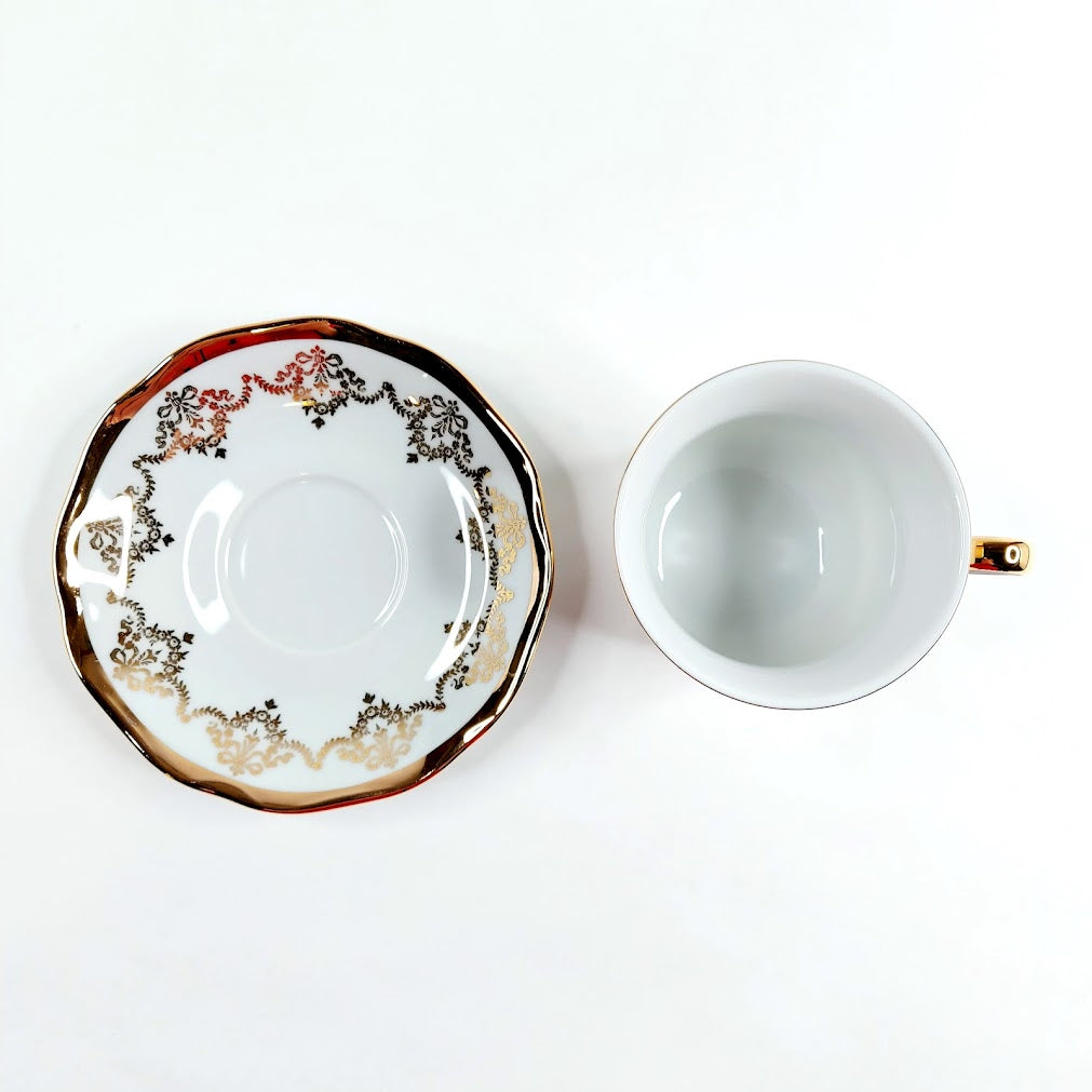 Elisabet kahvikuppi ja tassi