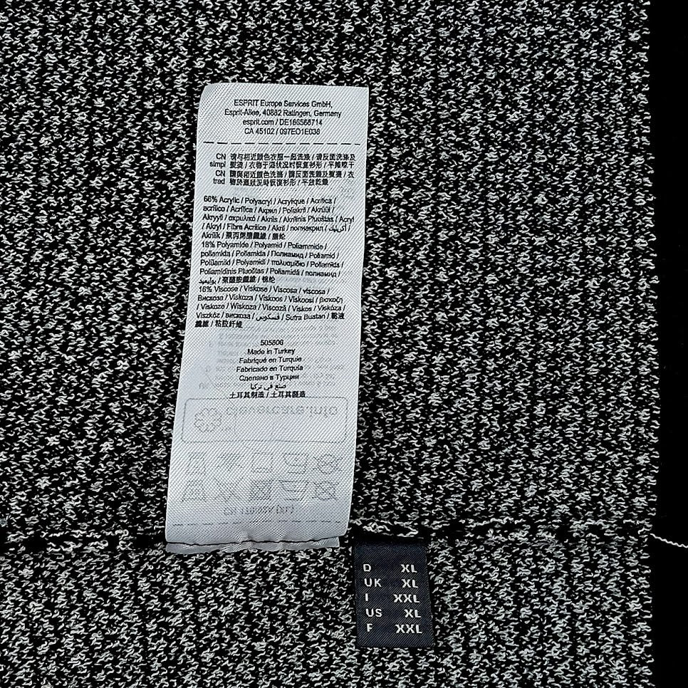 Esprit trikoomekko koko XL