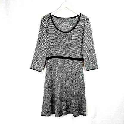 Esprit trikoomekko koko XL