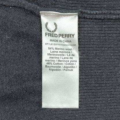 Fred Perry neulemekko koko 40