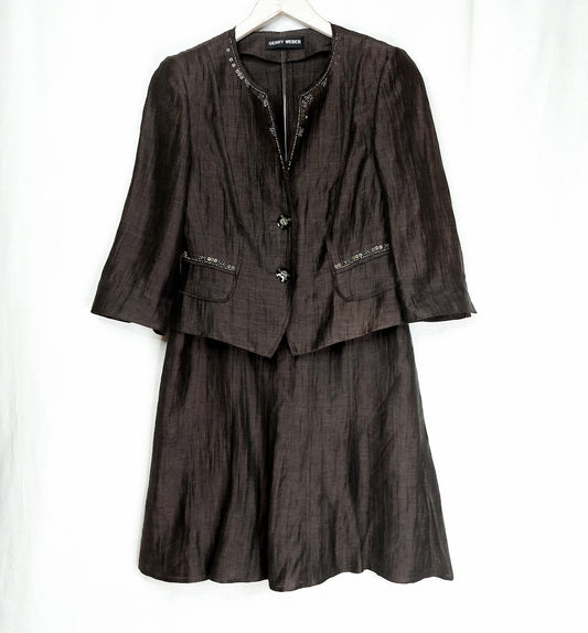 Gerry Weber pellavasekoitejakkupuku koko 38