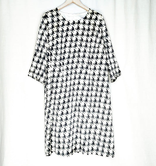 Helen Exclusive Linda vintage silkkimekko koko 44