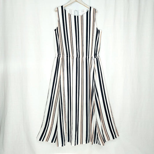 Hugo Boss Hemsy hihaton pitkä silkkimekko koko 44