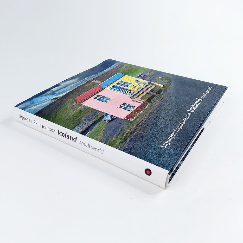 Sigurgeir Sigurjonsson: Iceland small world