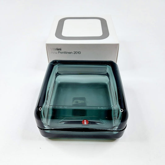 Iittala Vitriini rasia harmaa 108x108 mm