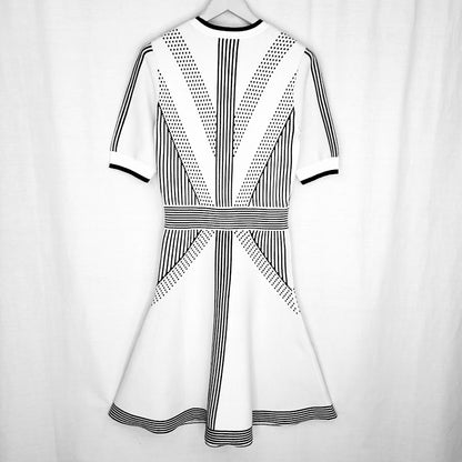 Karl Lagerfeld neulemekko koko M