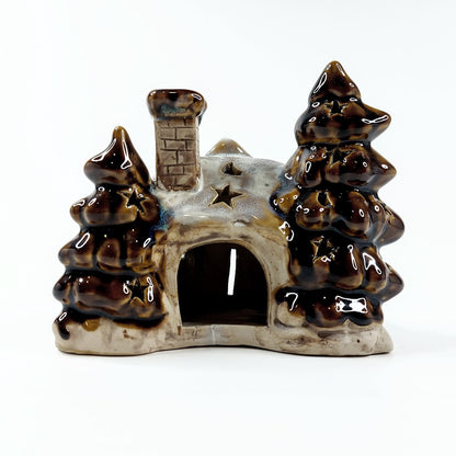 Keraaminen tuikkulyhty talo