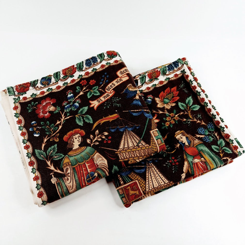 Keskiajan tyyliset Barques des Amours verhot 118x224 cm