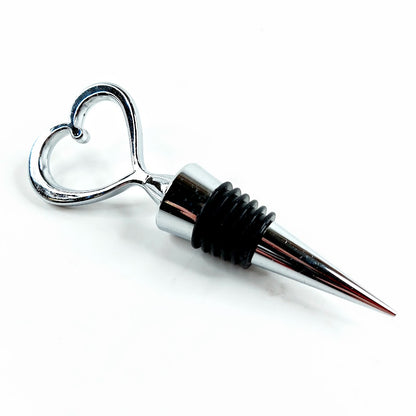 Viinipullosetti hääparille