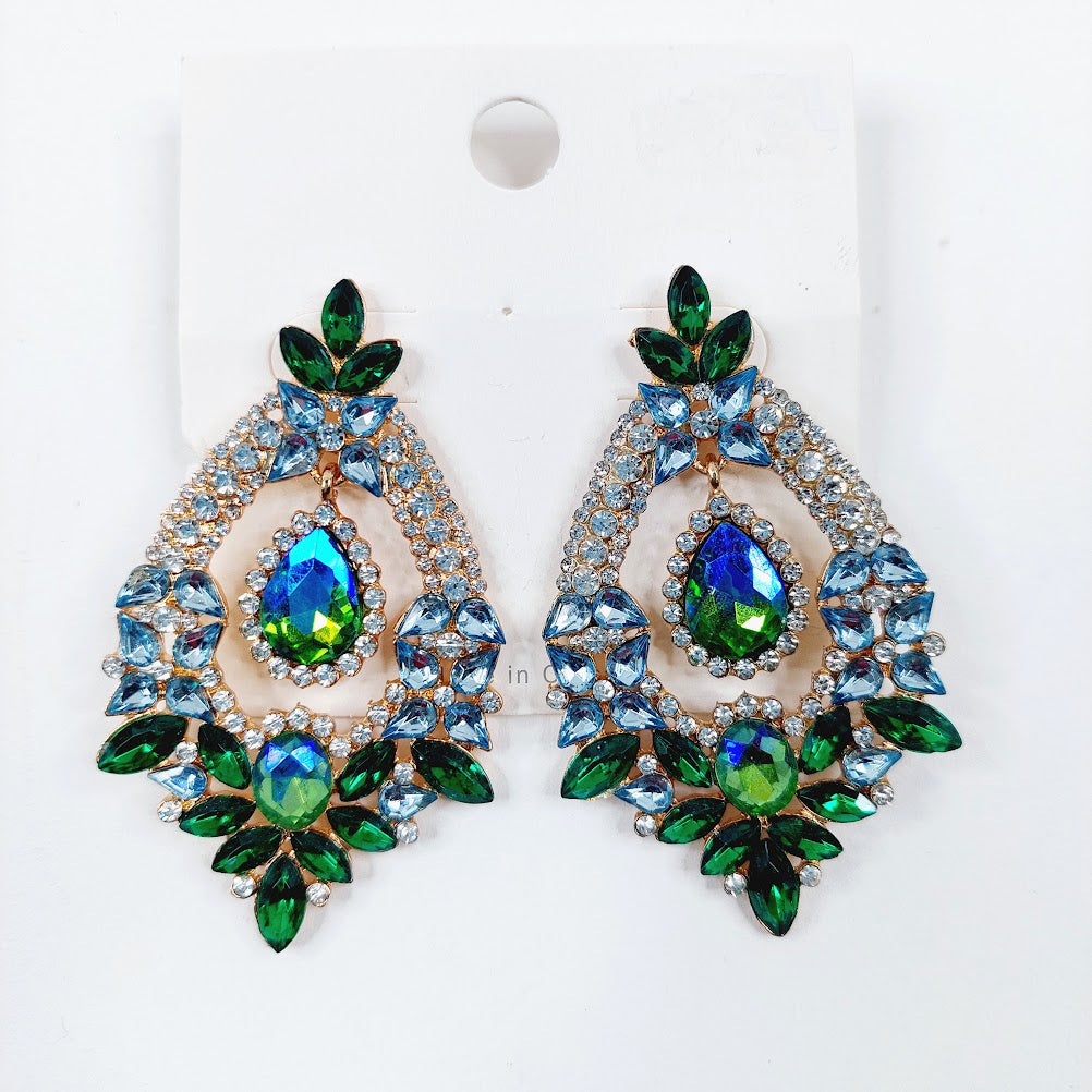 Statement korvakorut