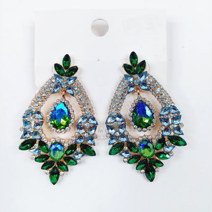 Statement korvakorut