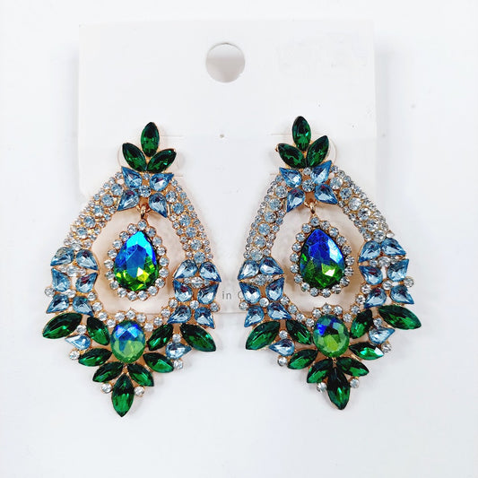 Statement korvakorut