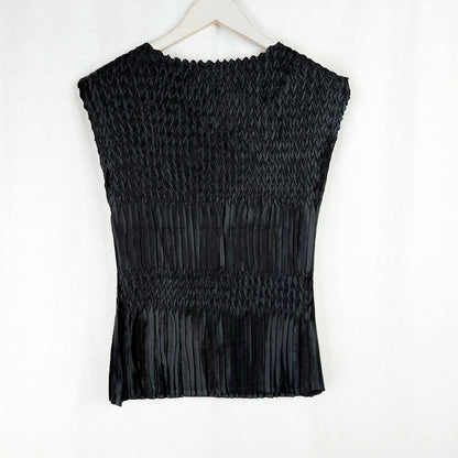 Kriss Sweden juhlatoppi koko M