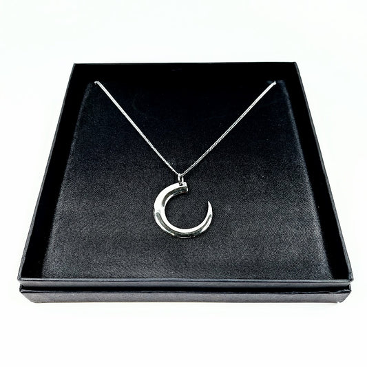 Kultakeskus Tapio Wirkkala Villisian hammas kaulakoru 925 hopea