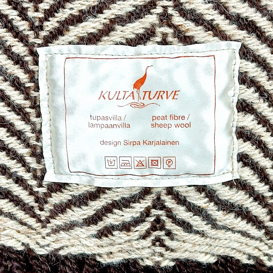 Kultaturve kaulahuivi 33 x 164 cm