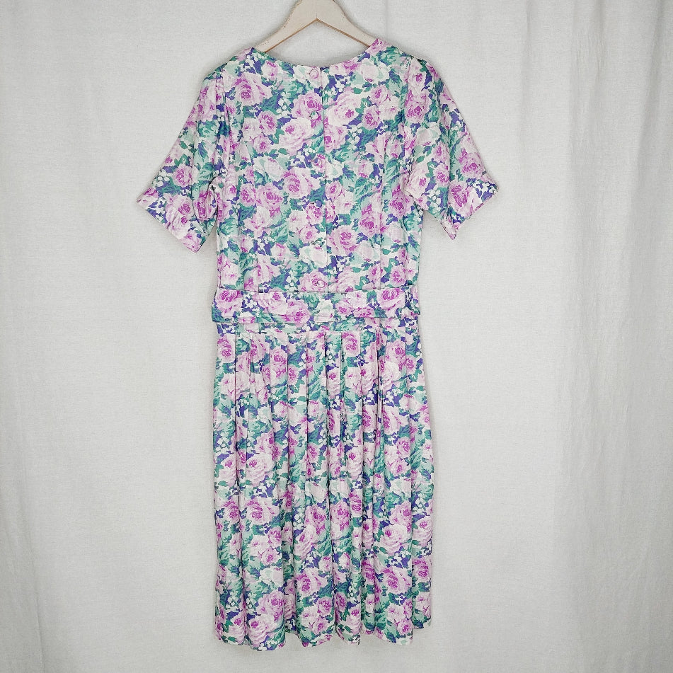 Laura Ashley pellavasekoitemekko koko 36