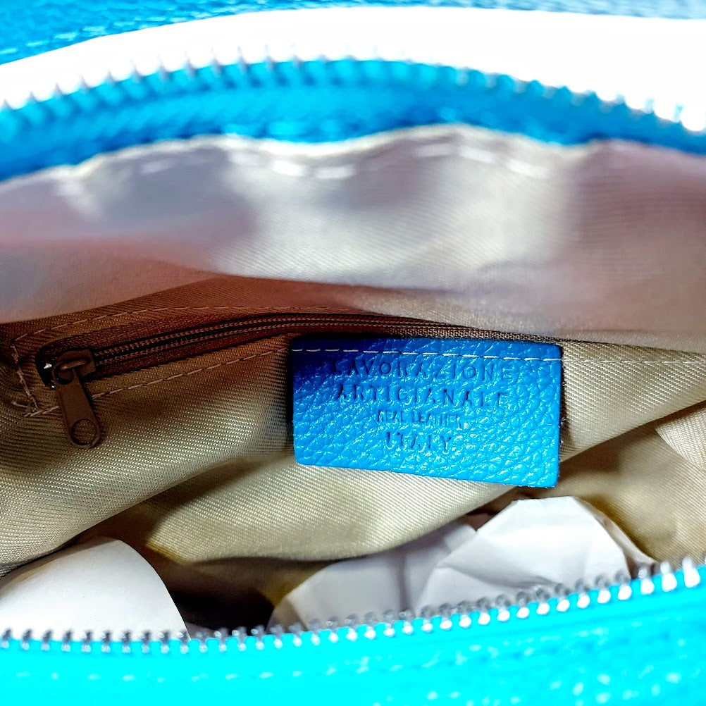 Lavorazione Artigianale olkalaukku/reppu