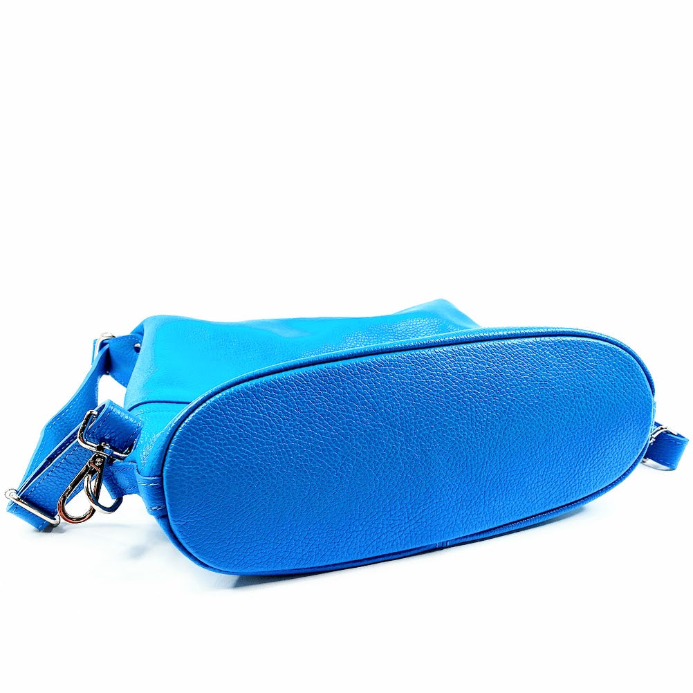 Lavorazione Artigianale olkalaukku/reppu