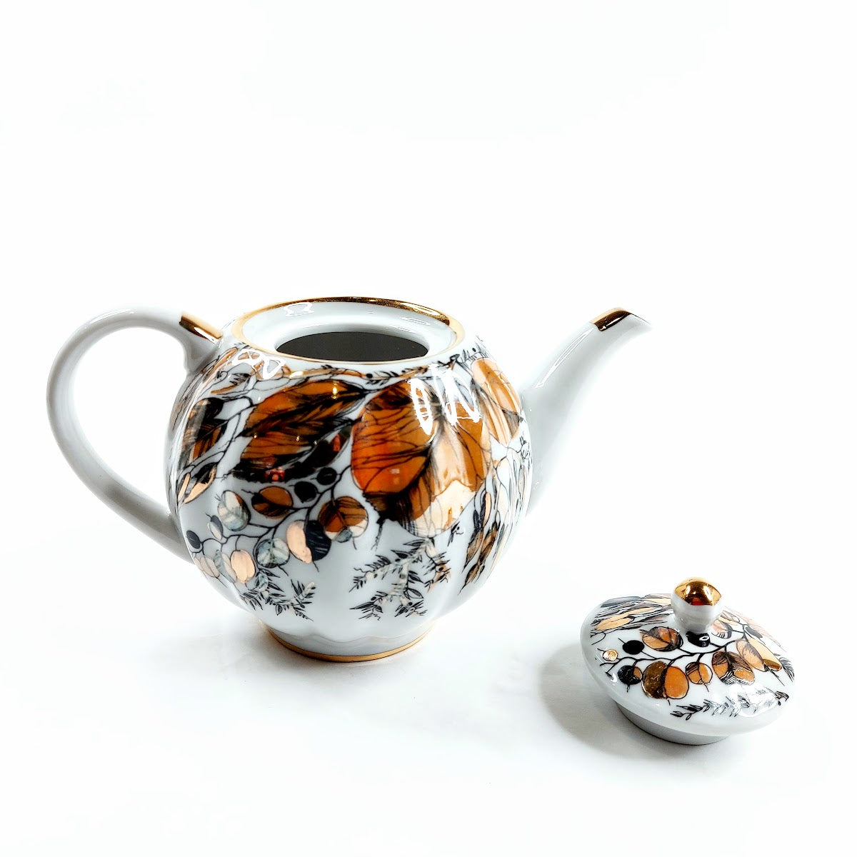 Lomonosov Kultainen syksy astiasto 24 osaa