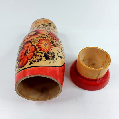 Maatuskanukke pullopiilo