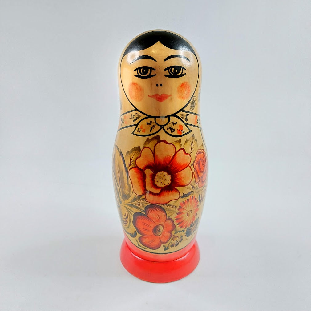 Maatuskanukke pullopiilo