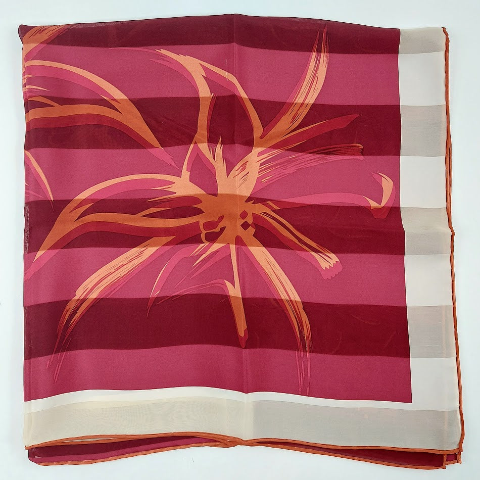 Marja Kurki silkkihuivi 87x87 cm