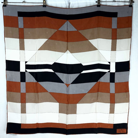 Marja Kurki silkkihuivi 86x87 cm